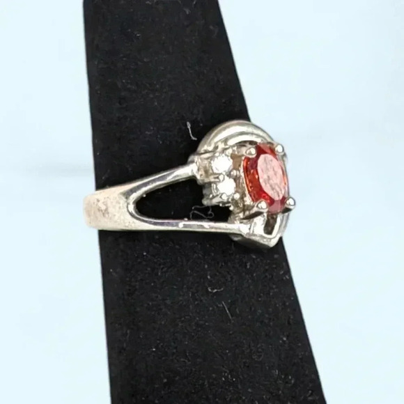 Vintage 925 Garnet & Rhinestone Ring - Picture 3 of 9